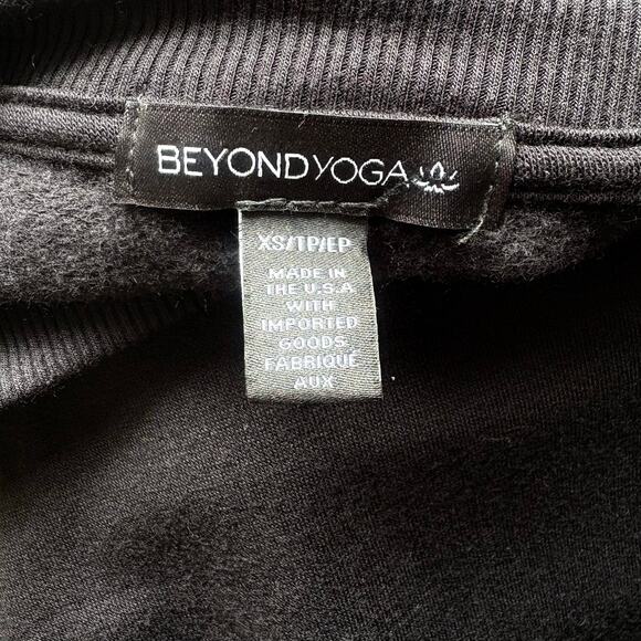 Beyond Yoga Oversized Sweatshirt NWT Sz XS Black Crew Neck Relaxed Pullover - Picture 11 of 11